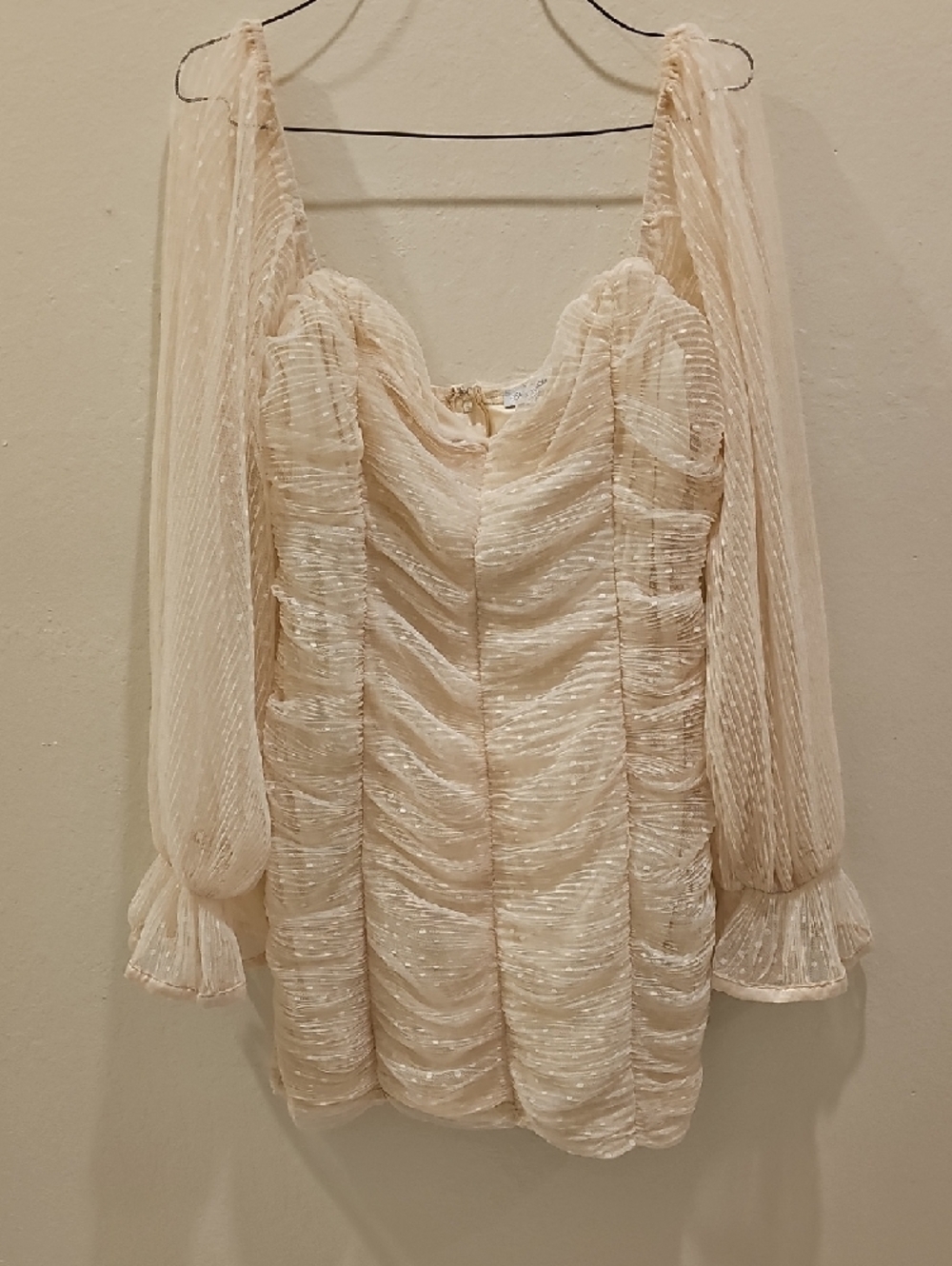 Elegant Cream Off-Shoulder Ruched Women’s Top